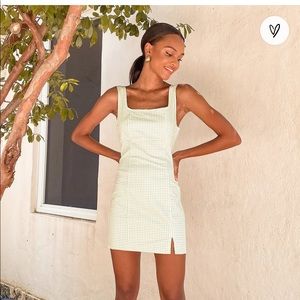 Lulu’s green gingham dress size L